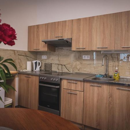 Hotel Apartment Faraon 伦布尔克 外观 照片
