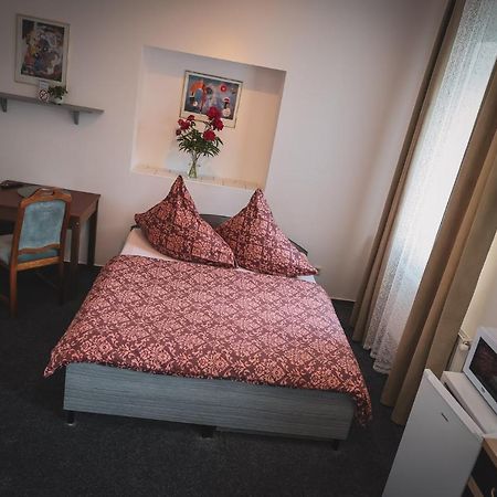 Hotel Apartment Faraon 伦布尔克 外观 照片