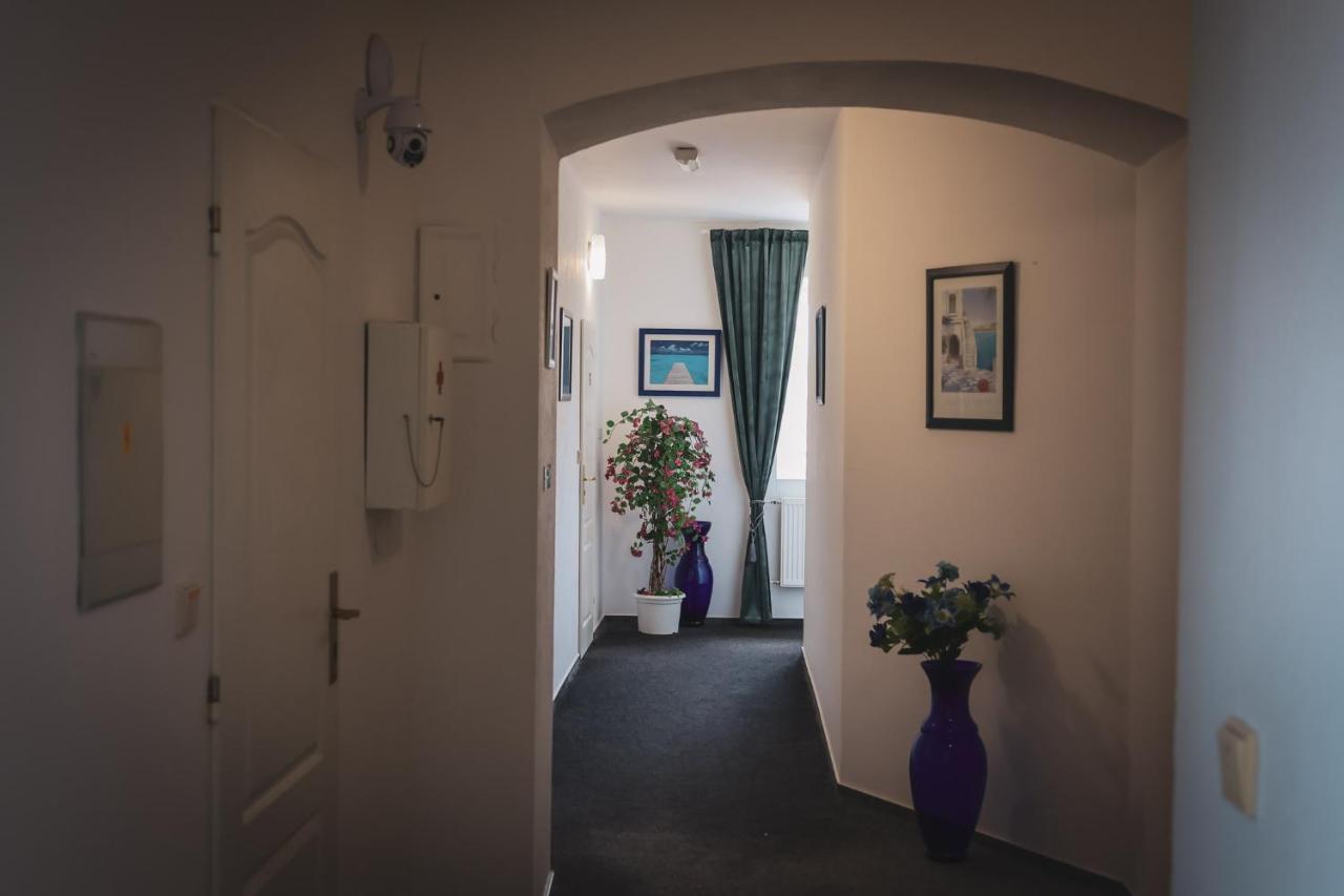 Hotel Apartment Faraon 伦布尔克 外观 照片