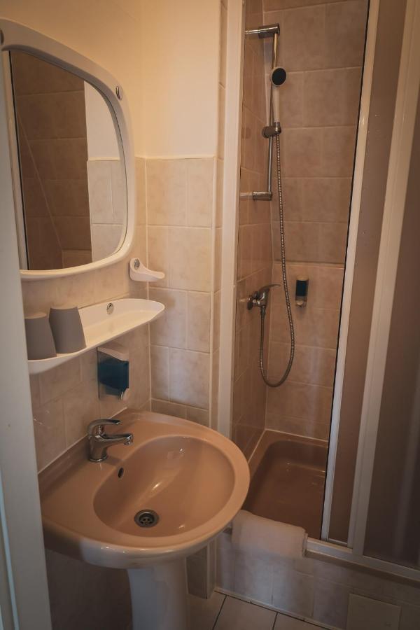 Hotel Apartment Faraon 伦布尔克 外观 照片