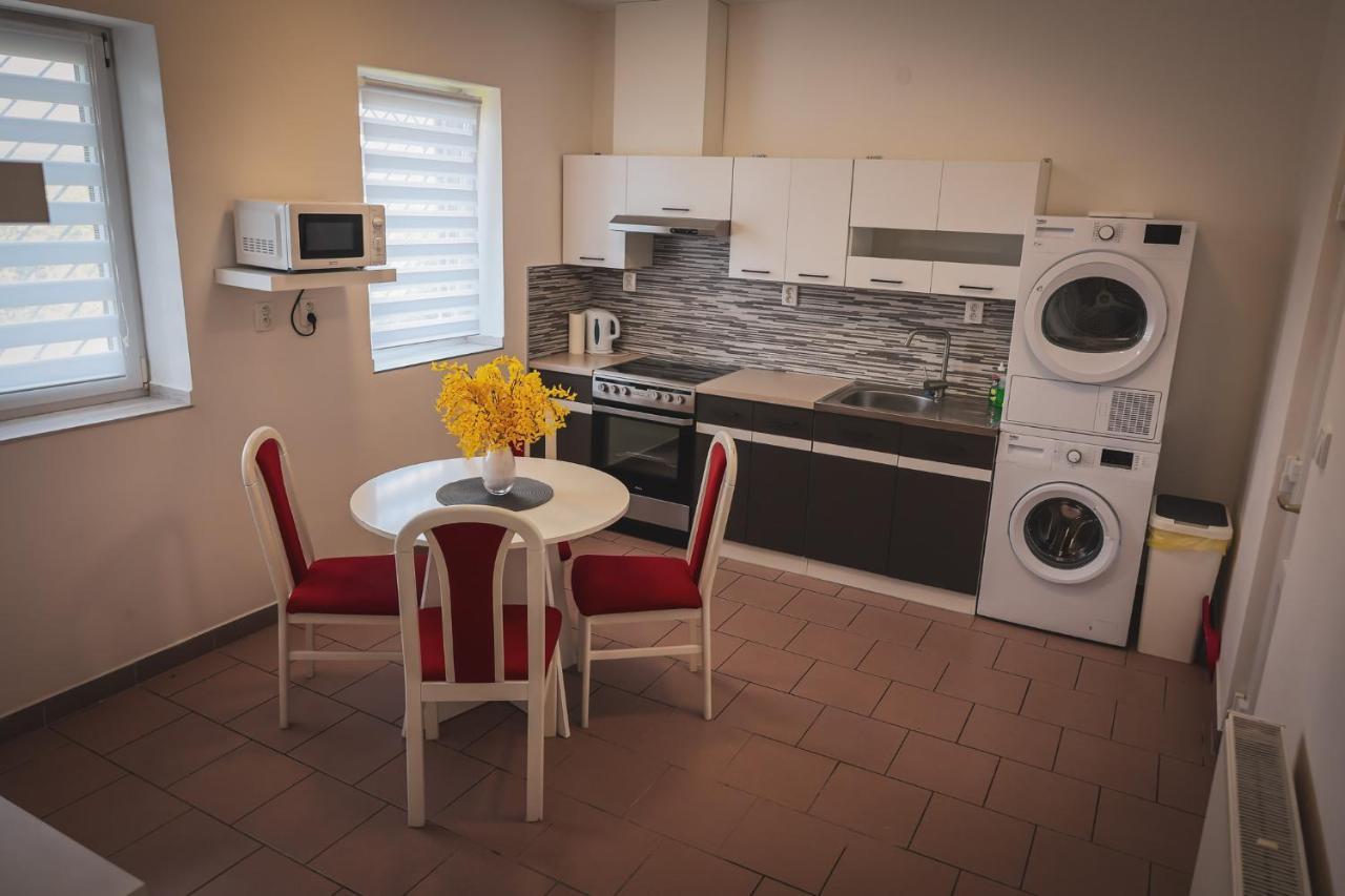 Hotel Apartment Faraon 伦布尔克 外观 照片