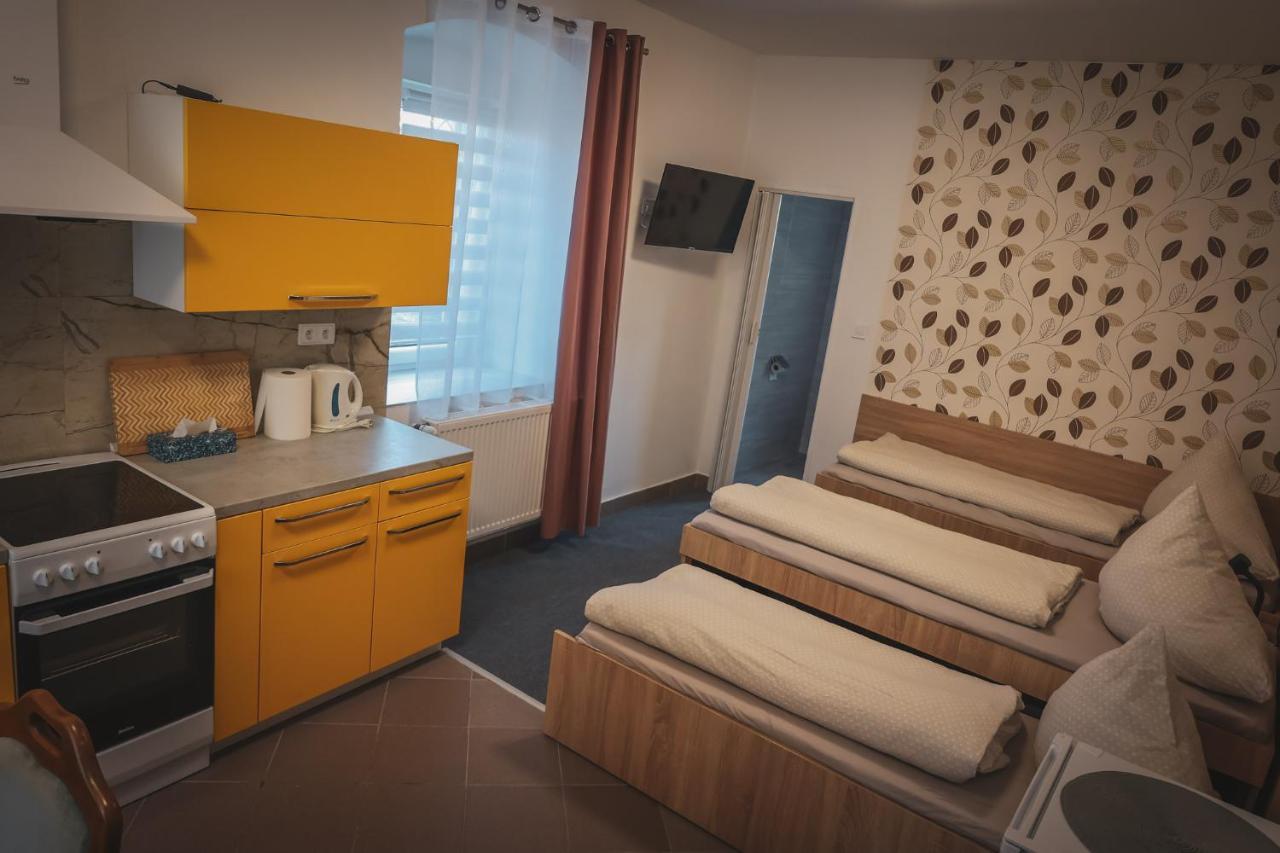 Hotel Apartment Faraon 伦布尔克 外观 照片